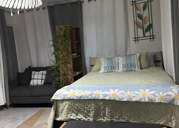 Quaint Sleep At Mystic Ridge Apartment *