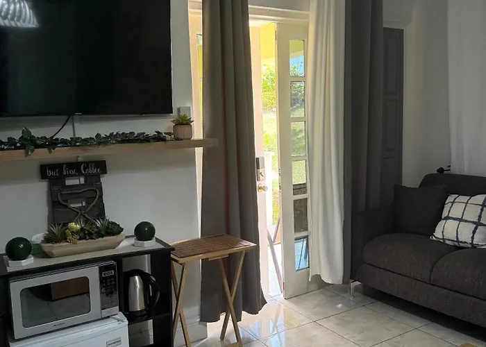 Quaint Sleep At Mystic Ridge Apartment Ocho Rios